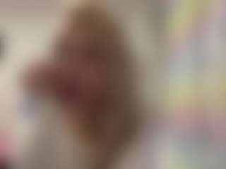 YesseniaMcdill's Live Sex Cam Show