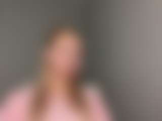 Live cam show with YesseniaMcdill - Legs on hotwifechat.live