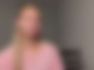 YesseniaMcdill's Live Sex Cam Show