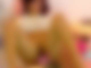 Live cam show with Afrodite-fox - Curly Hair on nudelive.tv