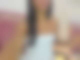 Live cam show with BabySoffia - Average on CamwithHer