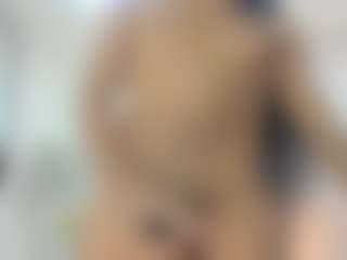 Live cam show with BabySoffia - Orgasm on Gym Cam Girls