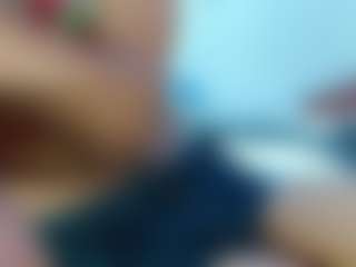 bella-777's Live Sex Cam Show