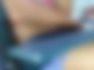 Live cam show with bella-777 - Uk on Streamer API | colombia