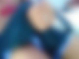bella-777's Live Sex Cam Show