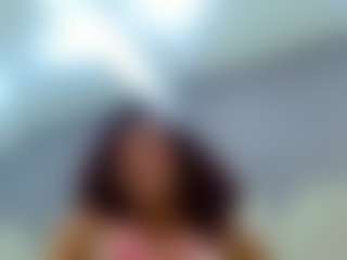 bella-777's Live Sex Cam Show