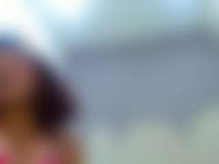 bella-777's Live Sex Cam Show
