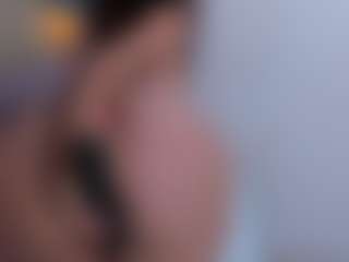 Live cam show with diamond-sweet - Tattoos on CamwithHer