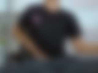 EdyLucianni's Live Sex Cam Show