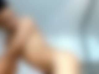 EdyLucianni's Live Sex Cam Show