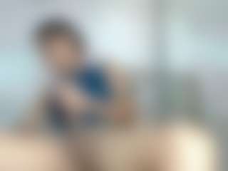 EdyLucianni's Live Sex Cam Show