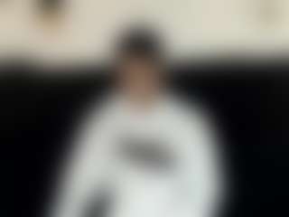 EdyLucianni's Live Sex Cam Show