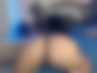 Live cam show with KailanyBlack - Cum In Pussy on CamClone