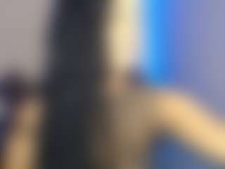 Live cam show with KailanyBlack - Squirt on Camsoda
