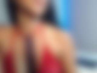 Live cam show with KailanyBlack - Athletic on Milf Play
