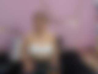 Live cam show with Karol - Teen (18+) on fuck-show.com