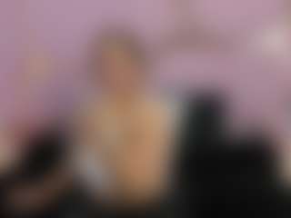 Live cam show with Karol - New Teen (18+) on boobsie.com