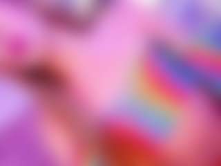 Live cam show with little-cloe - White on Camsoda | colombia