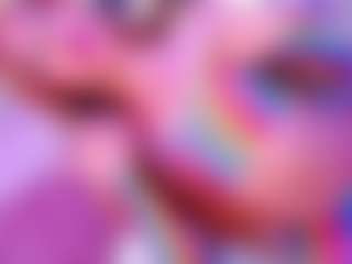 Live cam show with little-cloe - Tease on CSO-WL