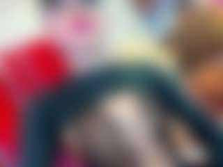 little-cloe's Live Sex Cam Show