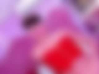 Live cam show with little-cloe - Tease on Uber Horny