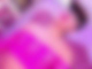 Live cam show with little-cloe - Spank on friskycurves.com
