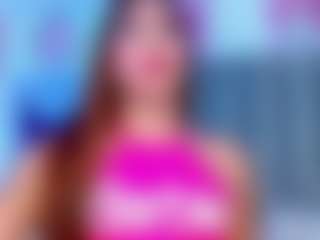 Live cam show with little-cloe - White on Camsoda | colombia
