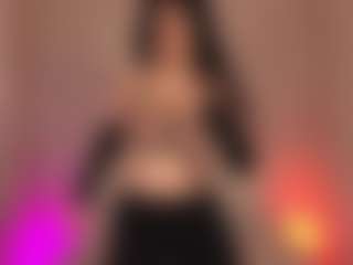 Live cam show with lolytaberry - New Brown Eyes on xDating