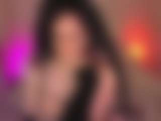 Live cam show with lolytaberry - Lean on xDating