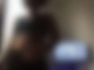 Live cam show with MadamP - Flirt MILF on Dolls Live