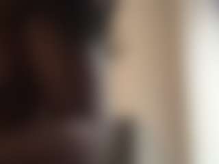 Live-Cam-Show mit MadamP - Tight auf Camsoda