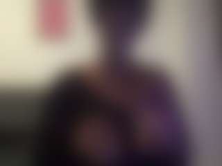 Live cam show with MadamP - Brown Hair on alttransgirls