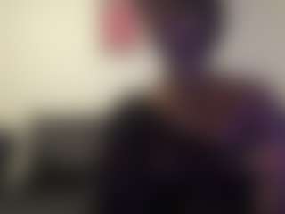 Live cam show with MadamP - Ass Bouncing on EXY