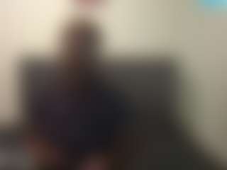 Live-Cam-Show mit MadamP - Hairy Amateur auf Camsoda