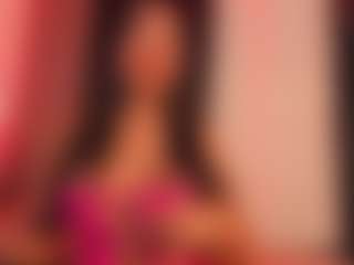 Live cam show with Michell Rodriguez - Camel Toe on Camsoda