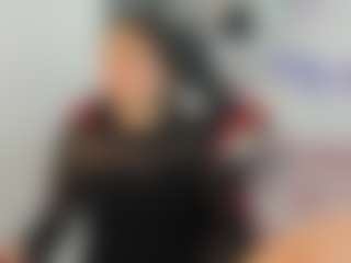 Live cam show with Noabunny - Upskirt on AdultVida.com