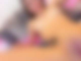 saly-beneth's Live Sex Cam Show