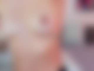 saly-beneth's Live Sex Cam Show