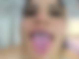 saly-beneth's Live Sex Cam Show