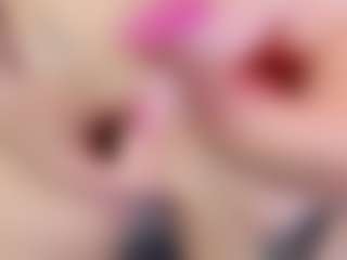 saly-beneth's Live Sex Cam Show