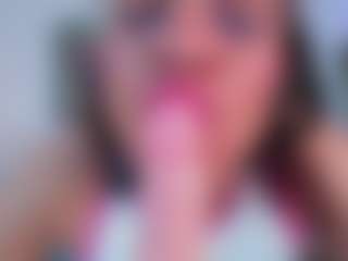 Live cam show with saly-beneth - Facial on https://playwithruby.com