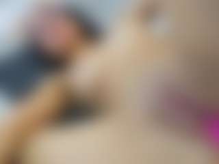 saly-beneth's Live Sex Cam Show