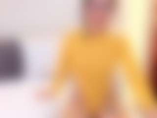 saly-beneth's Live Sex Cam Show
