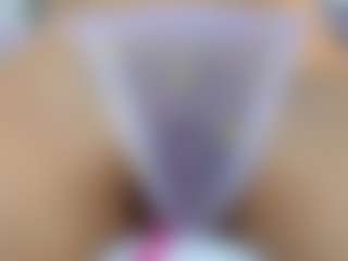 saly-beneth's Live Sex Cam Show
