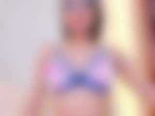 saly-beneth's Live Sex Cam Show