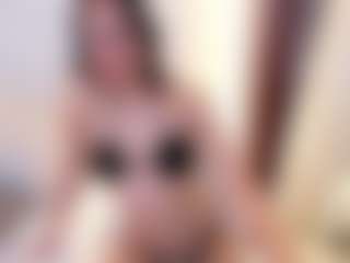 saly-beneth's Live Sex Cam Show