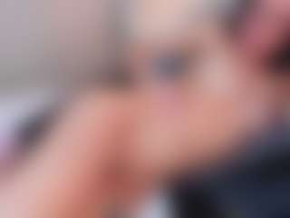 saly-beneth's Live Sex Cam Show