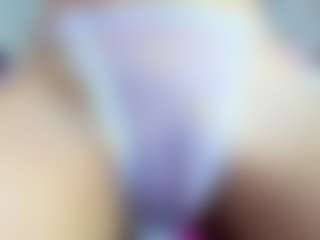 saly-beneth's Live Sex Cam Show