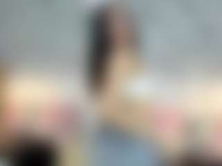 saly-beneth's Live Sex Cam Show