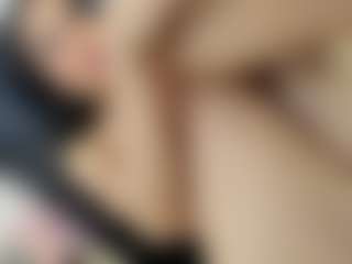saly-beneth's Live Sex Cam Show